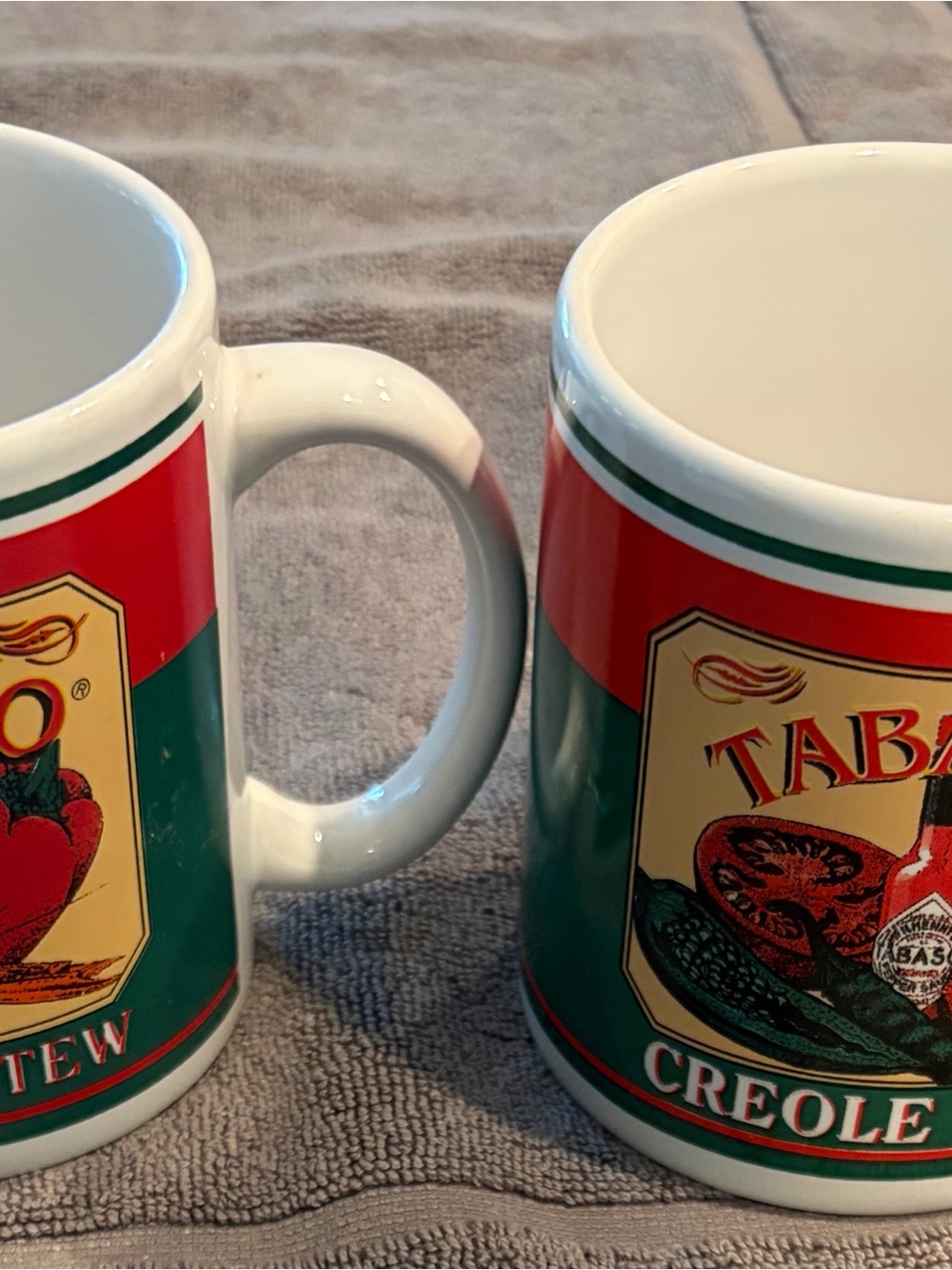 Tabasco Creole Chili Crawdad Stew Ceramic Mug Set - Red & Green